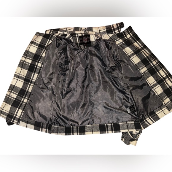 Women’s Pea Coat Size Medium Gray and White Plaid - Picture 3 of 6